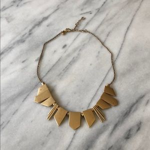 Geometric statement necklace